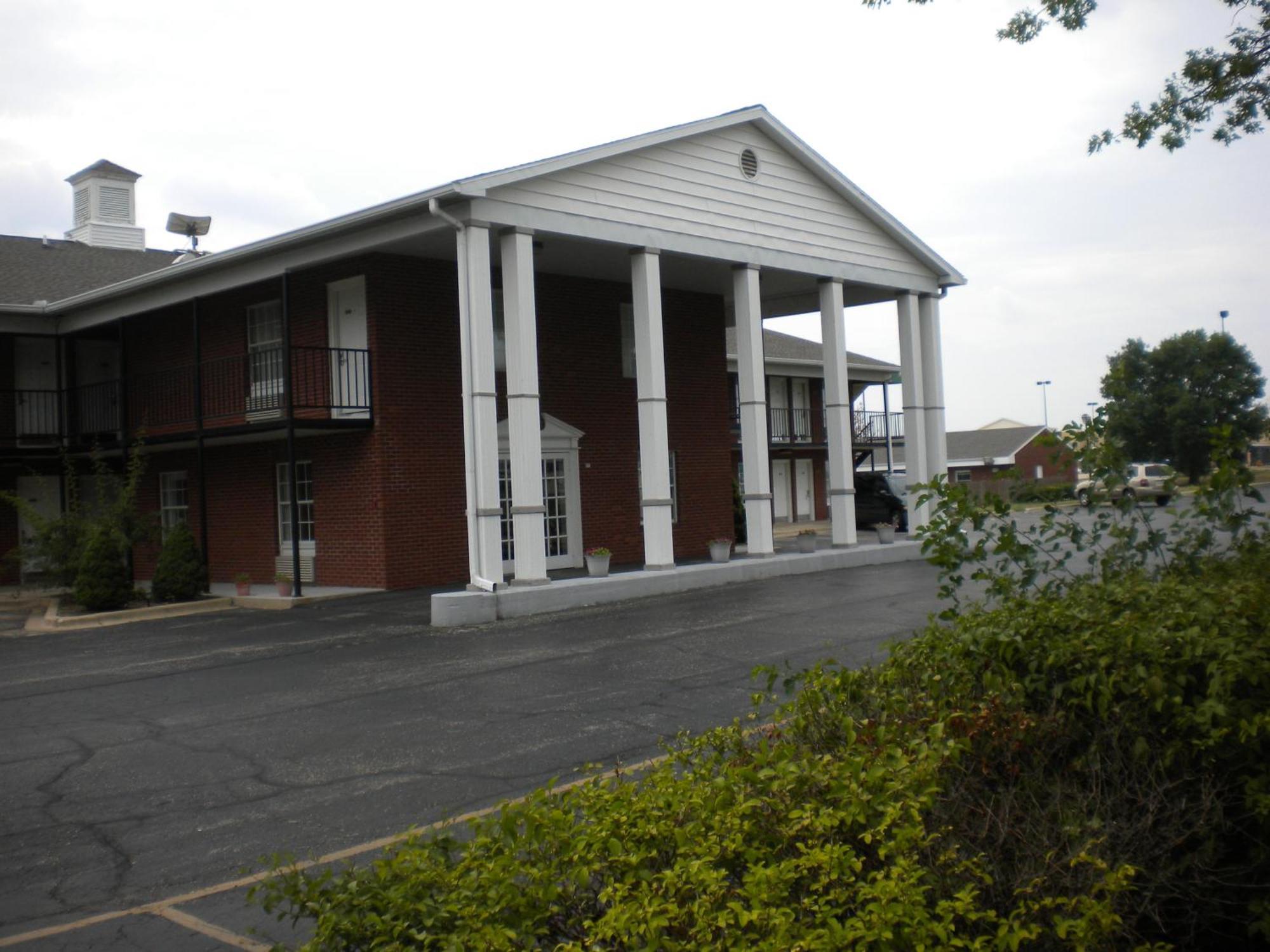 First Heritage Inn Rantoul ภายนอก รูปภาพ