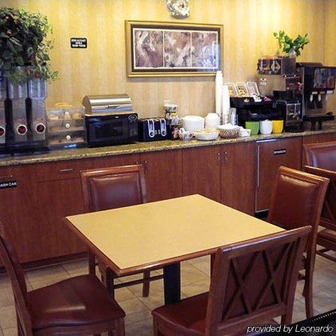 First Heritage Inn Rantoul ร้านอาหาร รูปภาพ